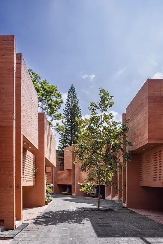 COMBO HOUSES — image 7